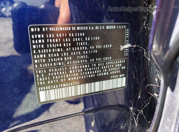 3VV4B7AX1PM039253 2023 VOLKSWAGEN TIGUAN Blue VIN sticker view