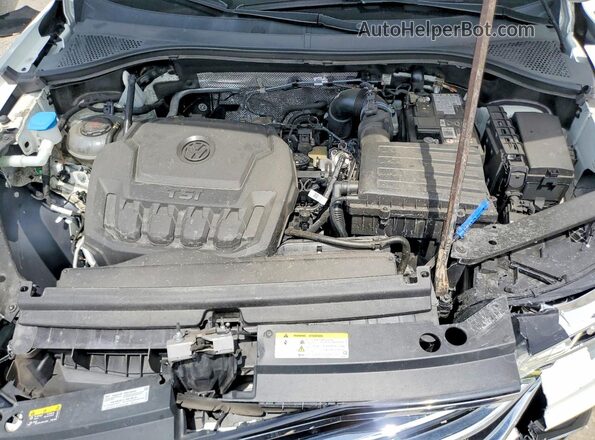 3VV4B7AX2RM054069 2024 VOLKSWAGEN TIGUAN White Widok komory silnika