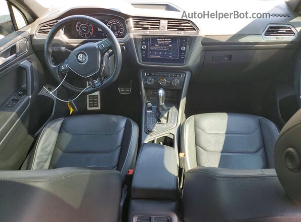 3VV4B7AX3JM144755 2018 VOLKSWAGEN TIGUAN White წინა პანელის ხედი