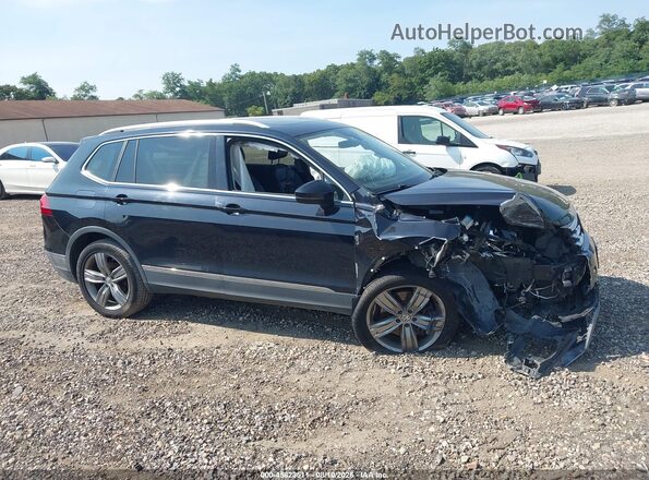 3VV4B7AX5JM004531 2018 VOLKSWAGEN TIGUAN Черный Вид задней части салона