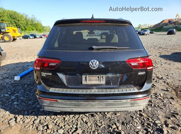 3VV4B7AX7KM041811 2019 VOLKSWAGEN TIGUAN Black Вид ззаду