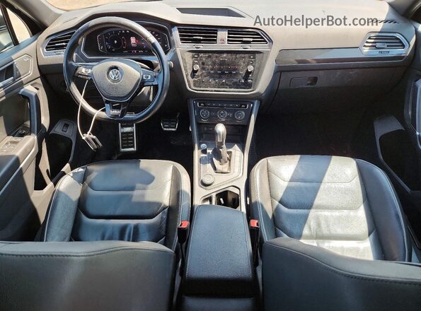 3VV4B7AX7LM022337 2020 VOLKSWAGEN TIGUAN Black Dashboard view