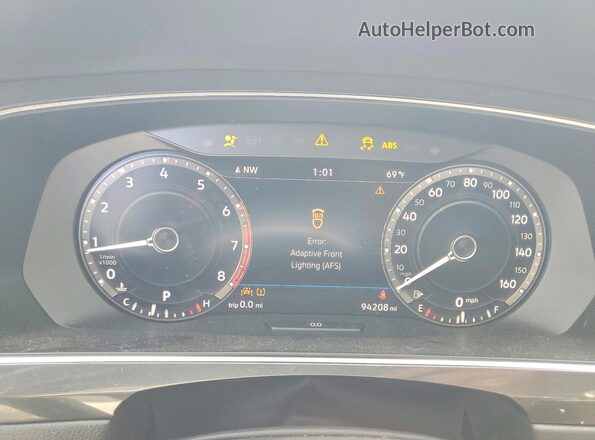 3VV4B7AX8JM003440 2018 VOLKSWAGEN TIGUAN Синий Вид щитка приборов