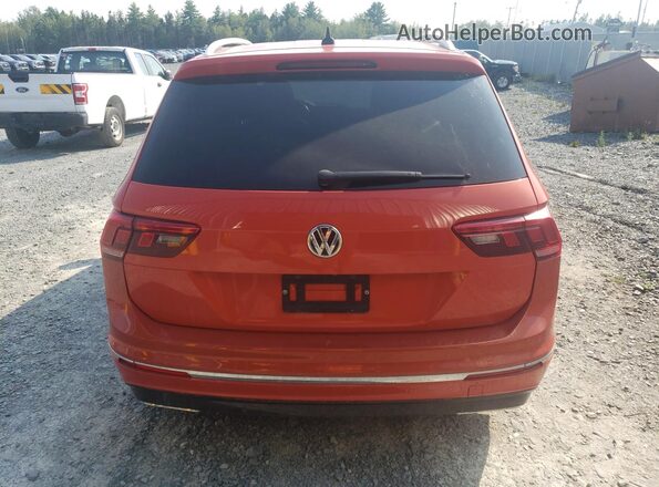 3VV4B7AX9JM155324 2018 VOLKSWAGEN TIGUAN Orange 