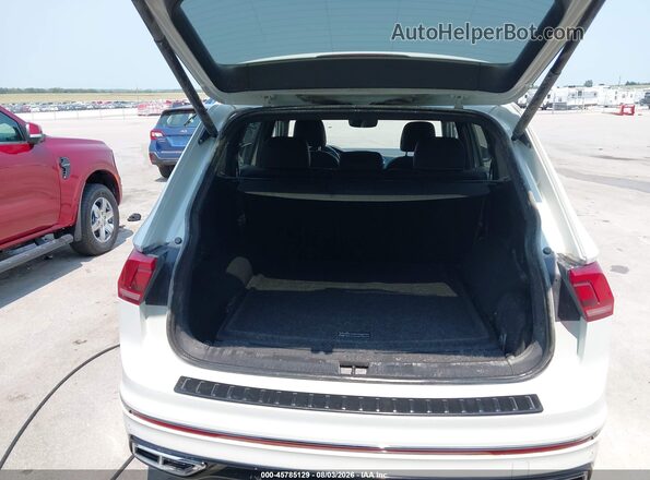 3VV4B7AX9PM047195 2023 VOLKSWAGEN TIGUAN White 