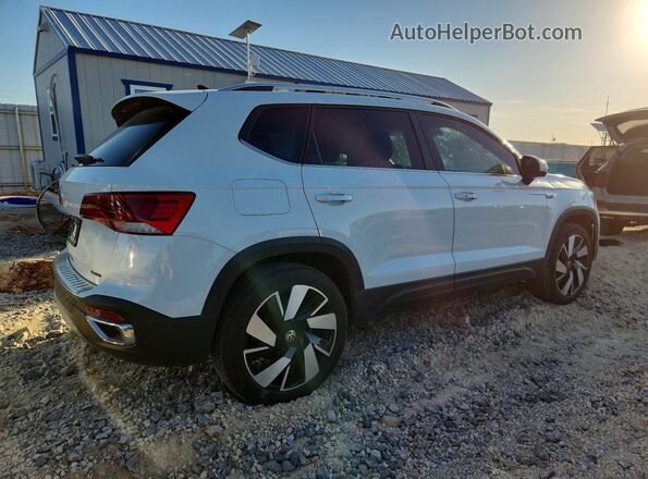 3VV4X7B25RM044642 2024 VOLKSWAGEN TAOS White Tył prawy