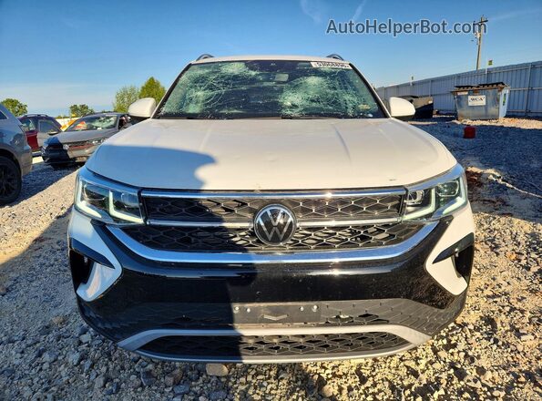 3VV4X7B25RM044642 2024 VOLKSWAGEN TAOS White Widok z przodu