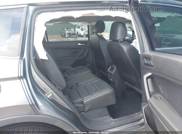 3VV5B7AX0JM172887 2018 VOLKSWAGEN TIGUAN Gray VIN կոդի պիտակի տեսք