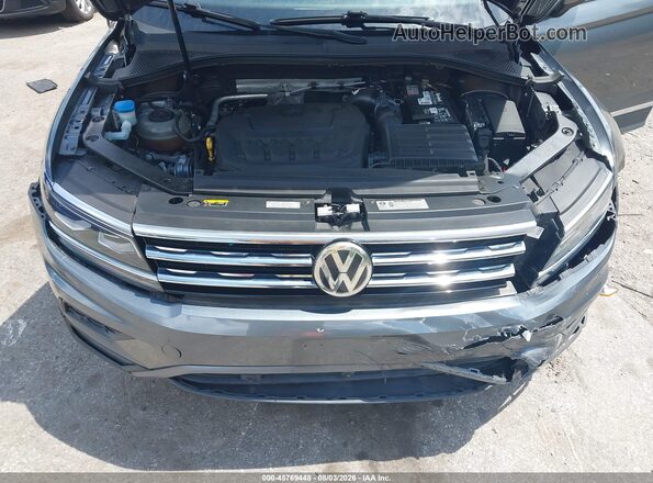 3VV5B7AX0JM172887 2018 VOLKSWAGEN TIGUAN Gray Հետևի տեսք