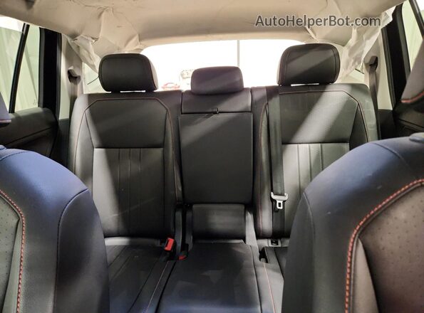 3VV5B7AX4RM232679 2024 VOLKSWAGEN TIGUAN Black Rear seats view