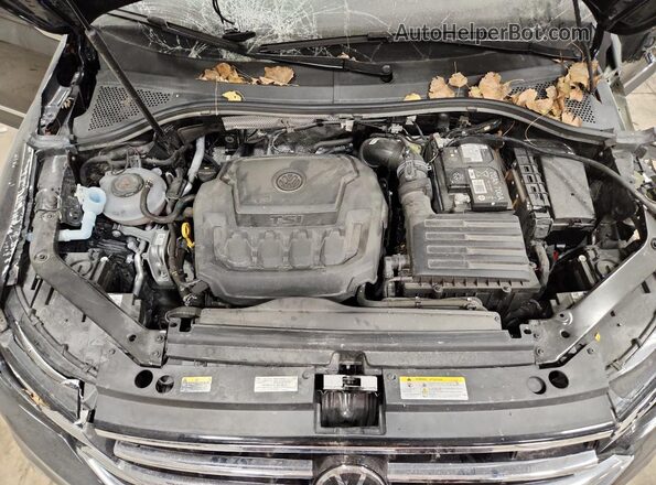 3VV5B7AX4RM232679 2024 VOLKSWAGEN TIGUAN Black Engine compartment view