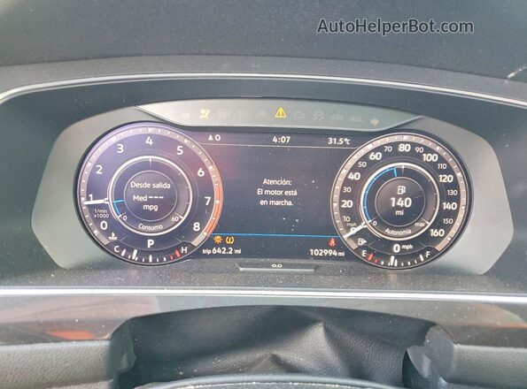 3VV5B7AX8JM103574 2018 VOLKSWAGEN TIGUAN Серый Вид щитка приборов