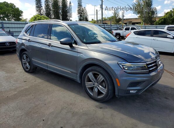 3VV5B7AX8JM103574 2018 VOLKSWAGEN TIGUAN Серый Передняя правая четверть