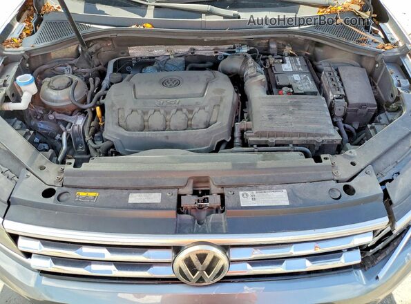 3VV5B7AX8JM103574 2018 VOLKSWAGEN TIGUAN Серый Вид подкапотного пространства