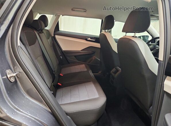 3VV5C7B21TM070629 2026 VOLKSWAGEN TAOS Gray Widok wnętrza z tyłu