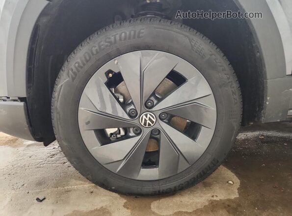 3VV5C7B21TM070629 2026 VOLKSWAGEN TAOS Gray 