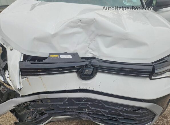 3VV5C7B26SM033834 2025 VOLKSWAGEN TAOS White Вид підкапотного простору