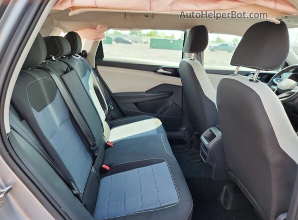 3VV5C7B28TM028040 2026 VOLKSWAGEN TAOS Silver უკანა სავარძლების ხედი