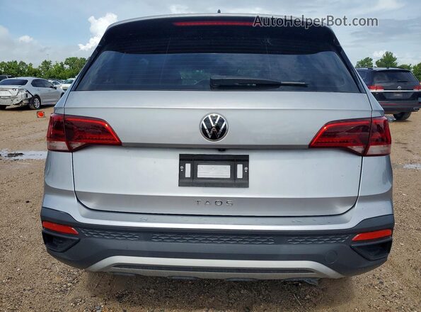 3VV5X7B24RM065213 2024 VOLKSWAGEN TAOS Серебряный Вид сзади