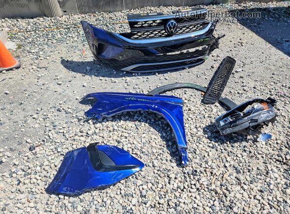 3VV5X7B28RM082287 2024 VOLKSWAGEN TAOS Синий Вид подкапотного пространства