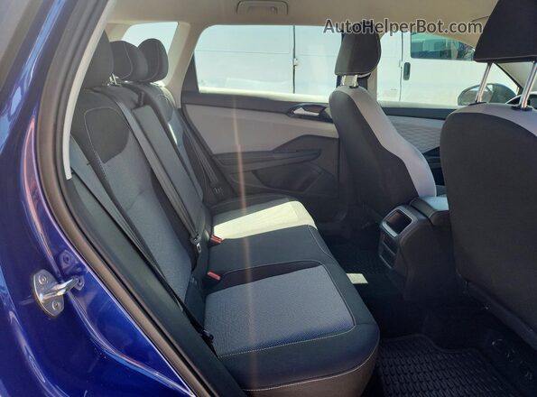 3VV5X7B28RM082287 2024 VOLKSWAGEN TAOS Синий Вид задних сидений