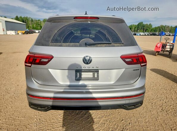 3VV8B7AX1PM081875 2023 VOLKSWAGEN TIGUAN Gray Rear view