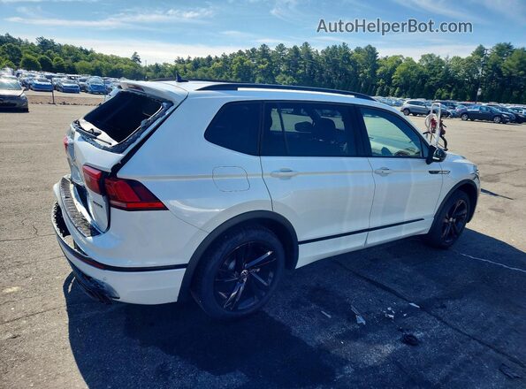 3VV8B7AX2RM212198 2024 VOLKSWAGEN TIGUAN White Tył prawy