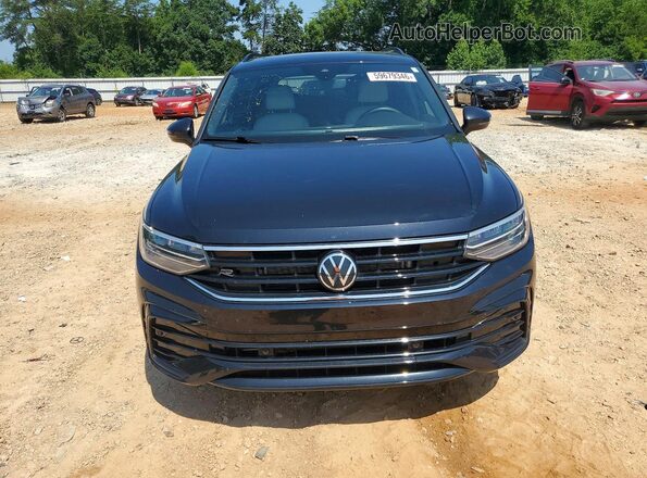 3VV8B7AX3RM125488 2024 VOLKSWAGEN TIGUAN Black წინა ხედი