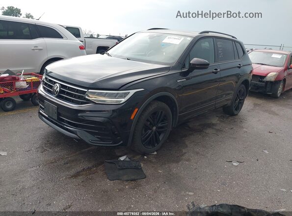 3VV8B7AX4NM000560 2022 VOLKSWAGEN TIGUAN Black Vista tres cuartos delantera izquierda