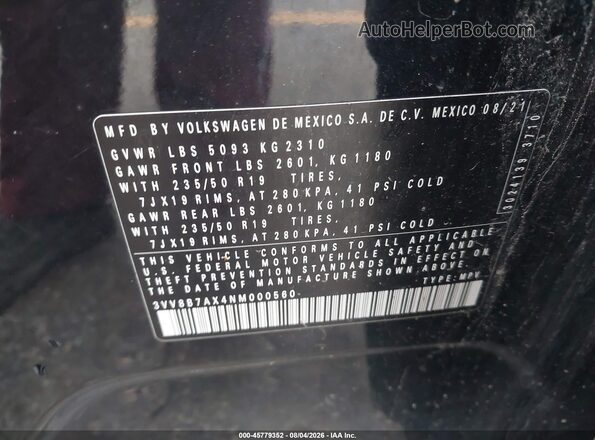 3VV8B7AX4NM000560 2022 VOLKSWAGEN TIGUAN Black Vista del compartimento del motor