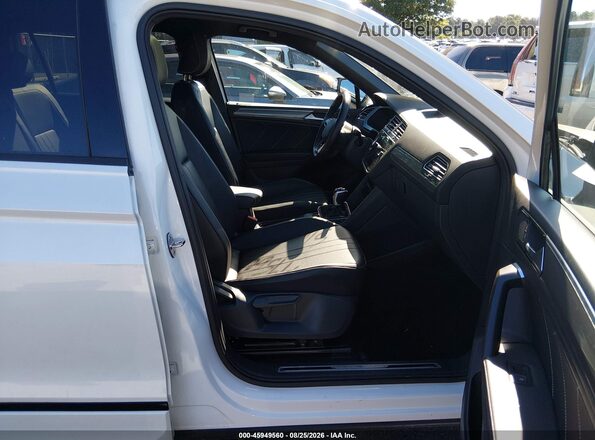 3VV8B7AX4RM073837 2024 VOLKSWAGEN TIGUAN White Սալոնի դիմացի տեսք