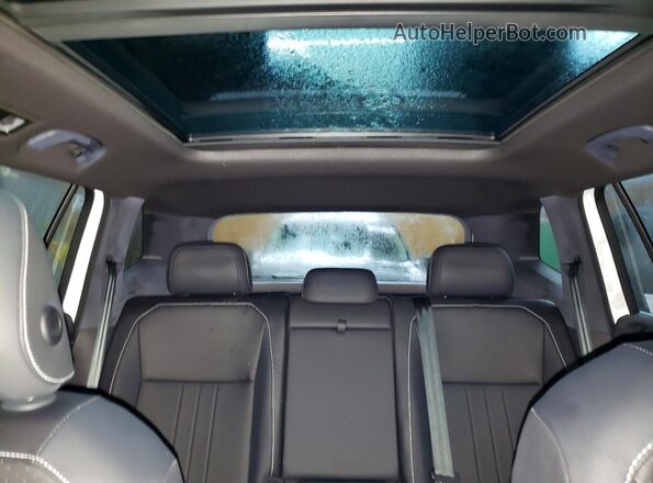 3VV8B7AX6RM089909 2024 VOLKSWAGEN TIGUAN White Вид задніх сидінь