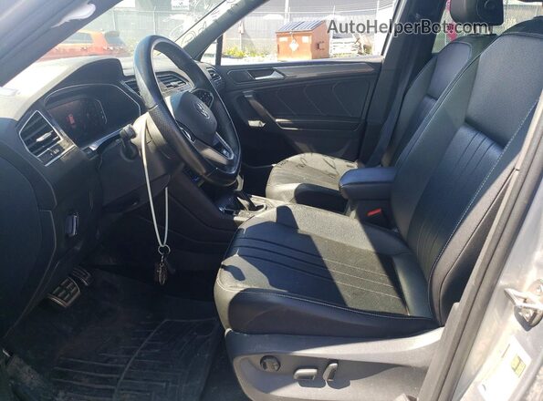 3VV8B7AX6RM102934 2024 VOLKSWAGEN TIGUAN Silver Սալոնի դիմացի տեսք