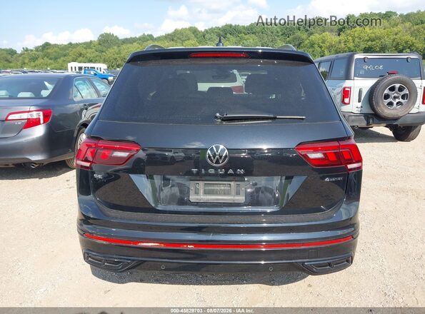 3VV8B7AX8RM004343 2024 VOLKSWAGEN TIGUAN Black 