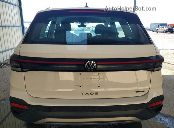 3VV8C7B26SM045477 2025 VOLKSWAGEN TAOS White Widok z tyłu