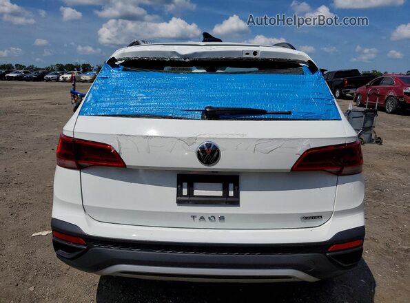 3VV8X7B21RM063285 2024 VOLKSWAGEN TAOS White Widok z tyłu
