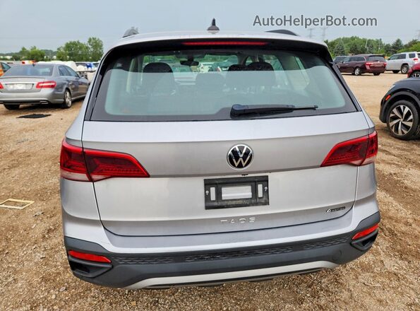 3VV8X7B26RM055859 2024 VOLKSWAGEN TAOS Silver უკანა ხედი