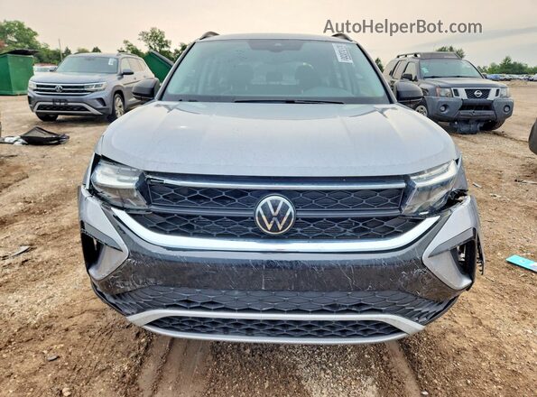 3VV8X7B26RM055859 2024 VOLKSWAGEN TAOS Silver წინა ხედი