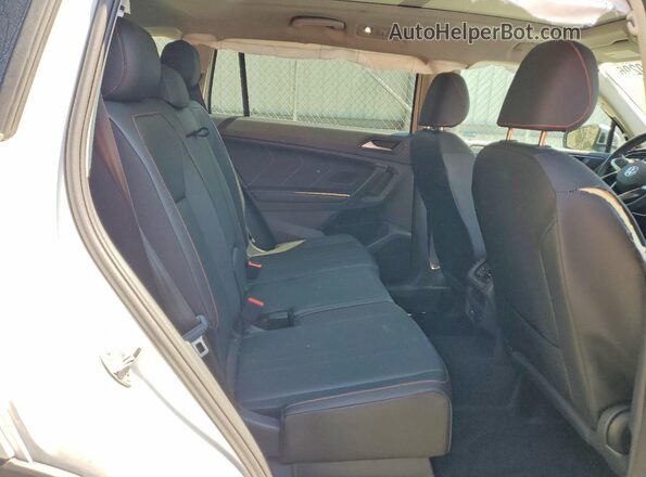 3VVAB7AX8RM223837 2024 VOLKSWAGEN TIGUAN White უკანა სალონის ხედი