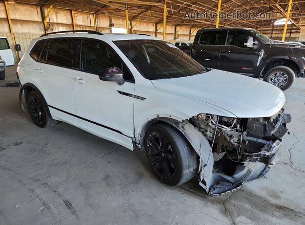 3VVCB7AX1PM011853 2023 VOLKSWAGEN TIGUAN White Delantero derecho