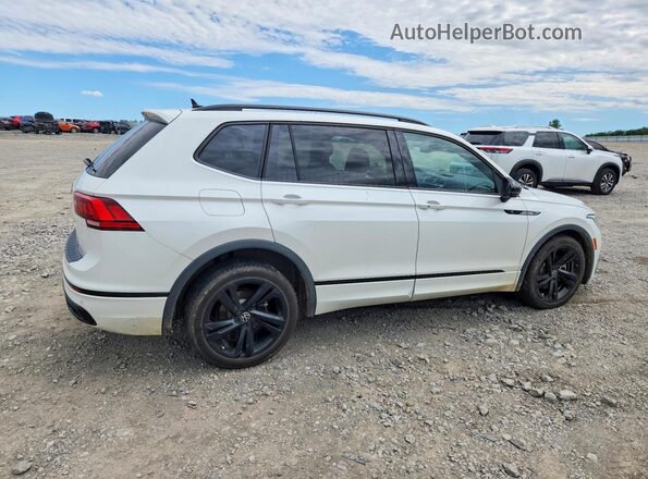 3VVCB7AX3PM049097 2023 VOLKSWAGEN TIGUAN White Rear right