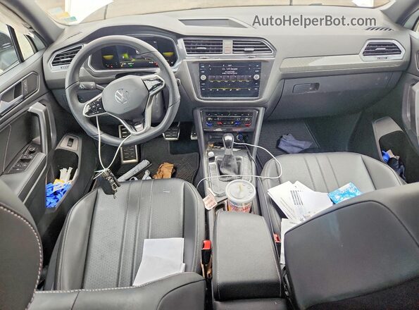 3VVCB7AX6NM077764 2022 VOLKSWAGEN TIGUAN White Вид панелі приладів