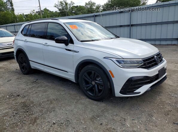 3VVCB7AX6RM055138 2024 VOLKSWAGEN TIGUAN White Przód prawy