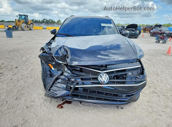 3VVCB7AXXRM160619 2024 VOLKSWAGEN TIGUAN Black Widok z przodu