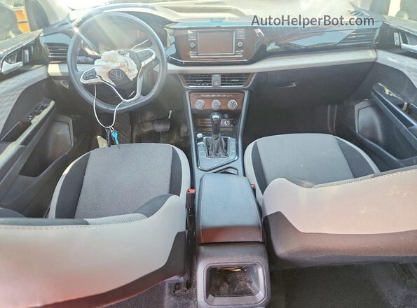 3VVCX7B20PM364184 2023 VOLKSWAGEN TAOS Silver Widok deski rozdzielczej