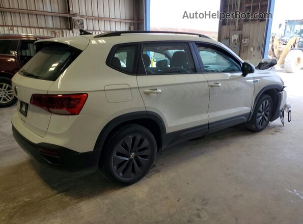 3VVCX7B22NM067060 2022 VOLKSWAGEN TAOS Белый Вид сзади