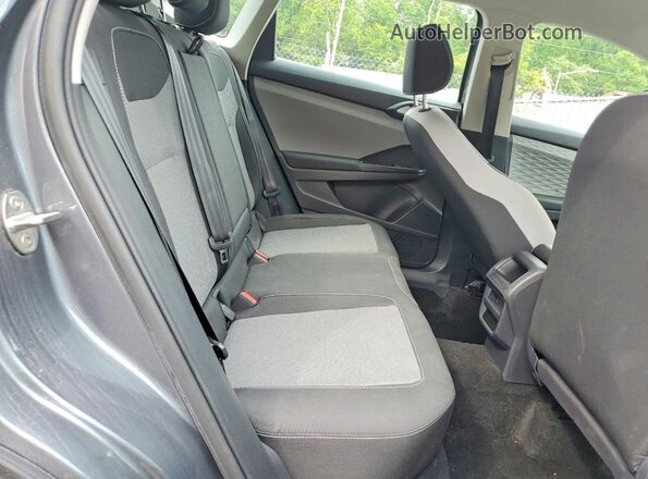 3VVCX7B24NM015428 2022 VOLKSWAGEN TAOS Gray Widok tylnych siedzeń