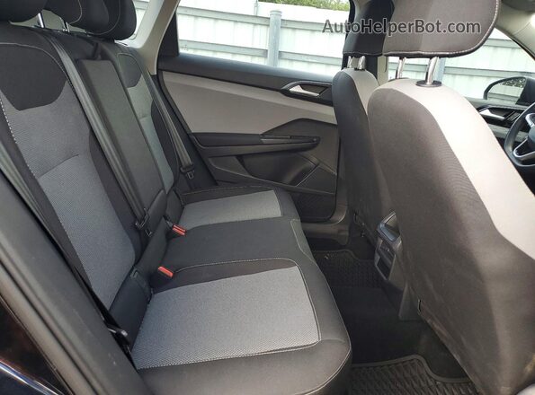 3VVCX7B28NM031342 2022 VOLKSWAGEN TAOS Black Rear interior view