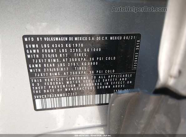 3VVCX7B2XNM017717 2022 VOLKSWAGEN TAOS Серебряный Вид подкапотного пространства