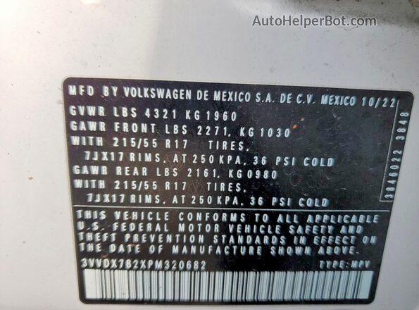 3VVDX7B2XPM320682 2023 VOLKSWAGEN TAOS White VIN կոդի պիտակի տեսք